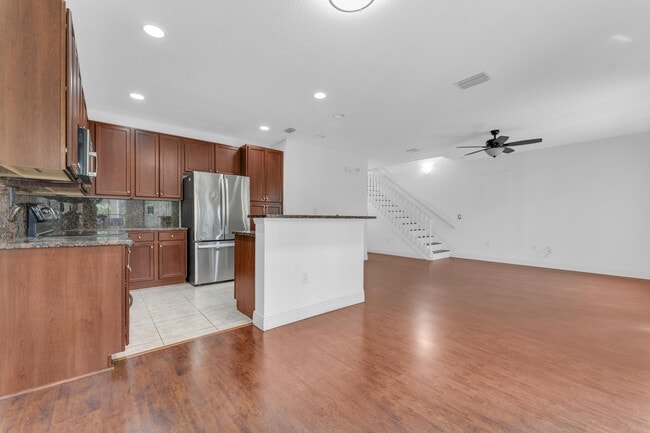 Photo - 6077 Grand Cypress Cir W