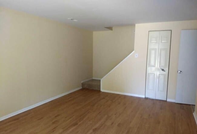 Photo - 743 Jackson St