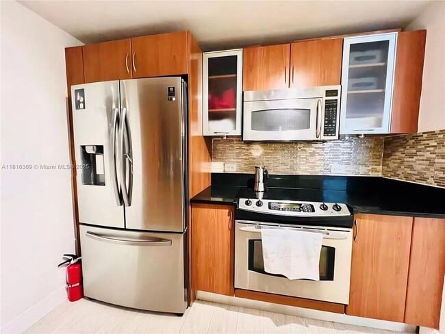 Photo - 2775 NE 187th St Condo Unit 622