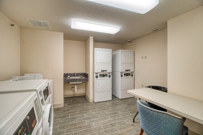 Photo - Southpoint Village Apartments