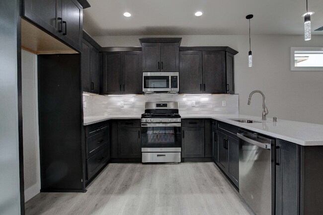 Photo - 790 Rio Vis Lp