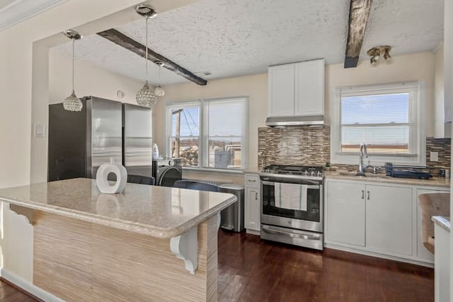 Photo - 9103 Columbia Ave