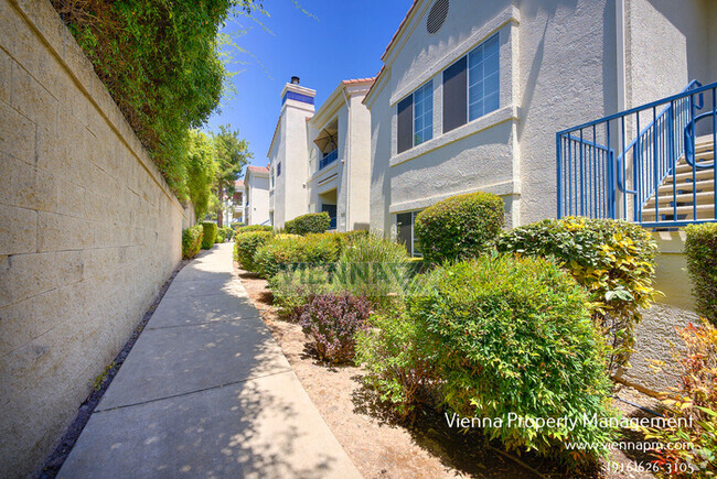 Building Photo - Great location for this Rocklin Condo! Unit -