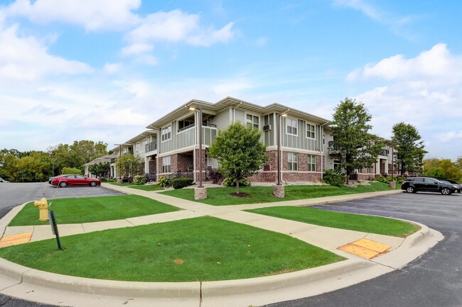 Welcome to Meadow Ridge! - Meadow Ridge Apartments