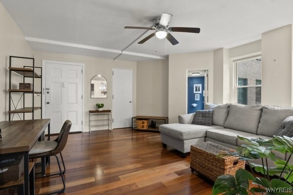 Photo - 800 W Ferry St