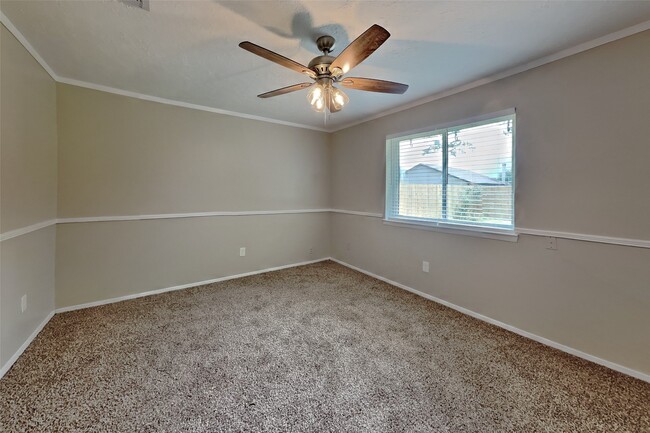 Photo - 10107 King Ranch Ln