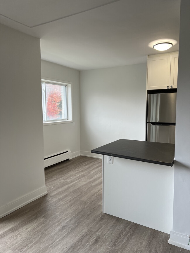 Photo - 784 Hughson St Unité 6