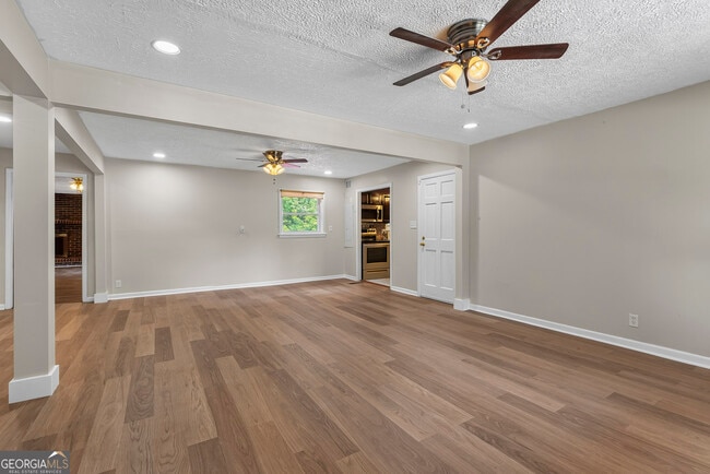 Photo - 3769 Amber Rd NW