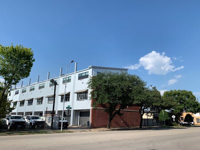 Photo - 1518 Washington Ave Unit A