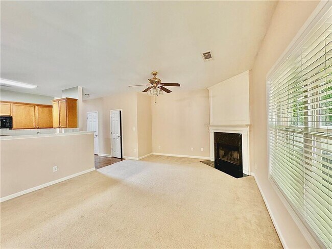 370 Creek Manor Way