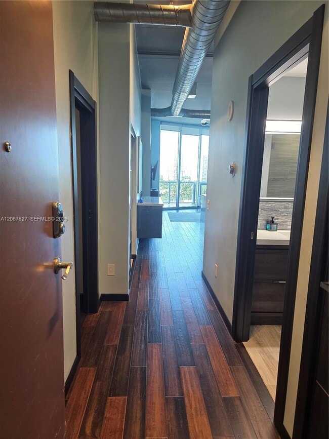 Photo - 3029 NE 188th St Unit 819