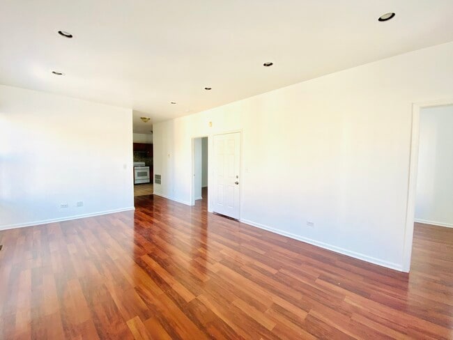 Photo - 2647 W 35th St Unit 2