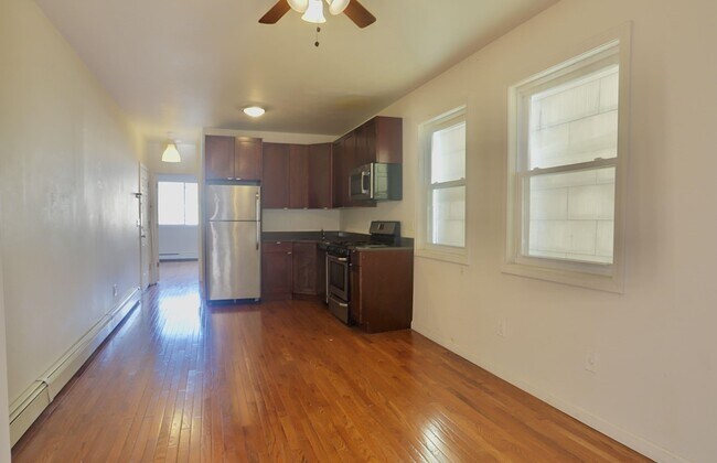 Photo - 79 Beacon Ave