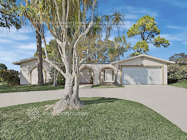 Building Photo - 2991 62nd Ave S