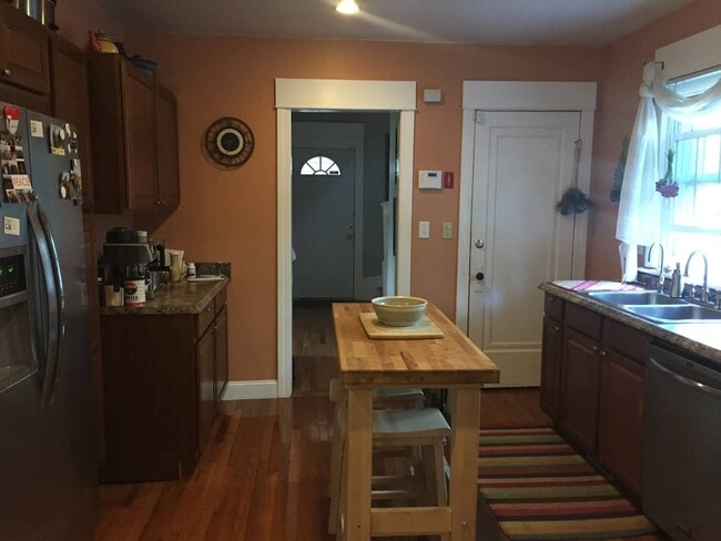 Photo - 109 Ridgewood Ave