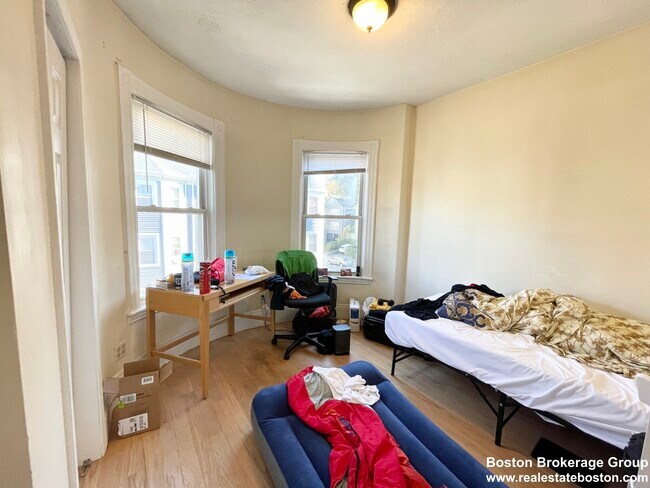 Photo - 17 Sachem St Unit 3