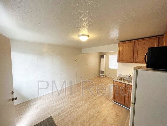 Photo - 1247 W 1st St Unit Apt C