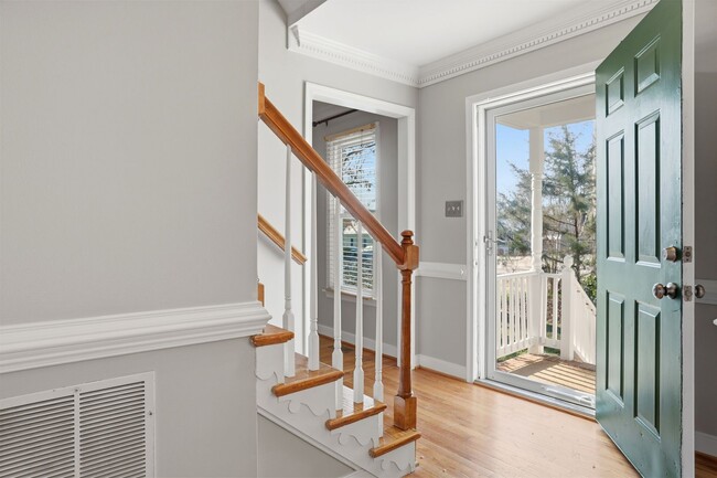 Photo - LOVELY 4 BEDROOM HOME IN MONACAN HILLS