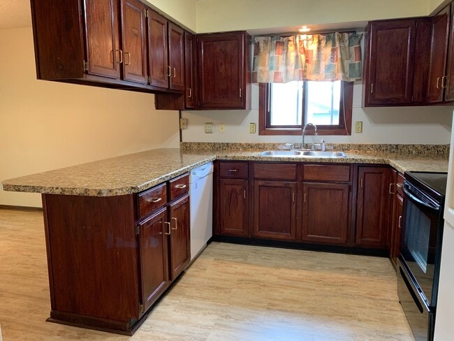 Photo - 3303 Eddy Ln