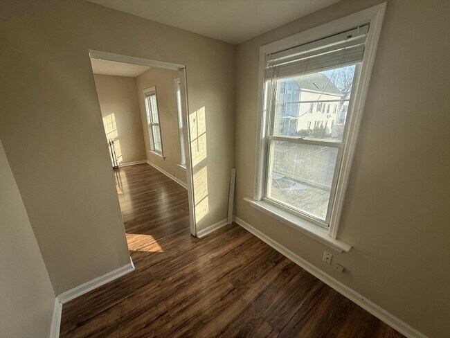 Photo - 11 New Hampshire Ave Unit 2