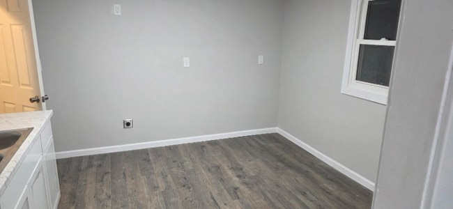 Photo - 2217 W Marquette St