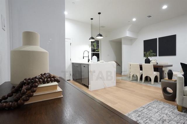 Photo - 629 N Tyler St