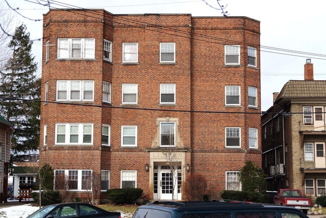 Photo - Lillian Apartments