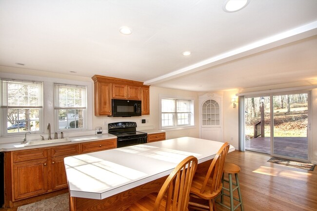 22 Red Gate Ln House - House Rental in Cohasset, MA | ForRent.com