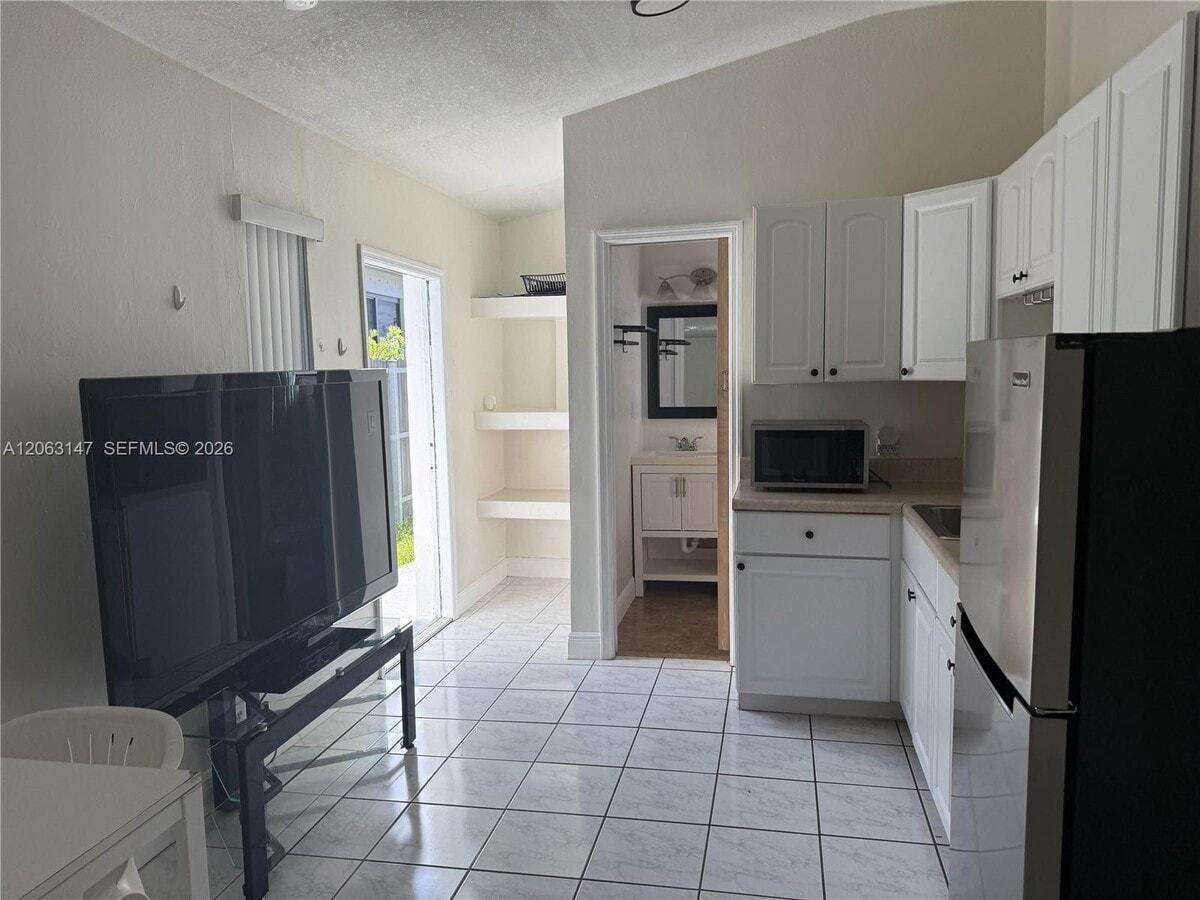 Photo - 3500 SW 87th Pl Unit STD