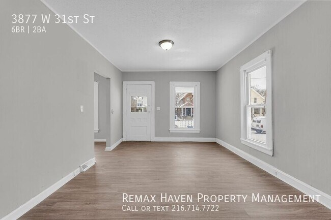 Photo - 3877 W 31st St