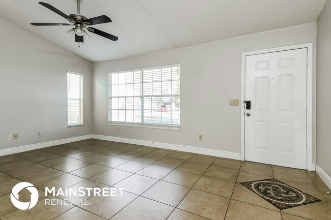 Photo - 9304 Daney St