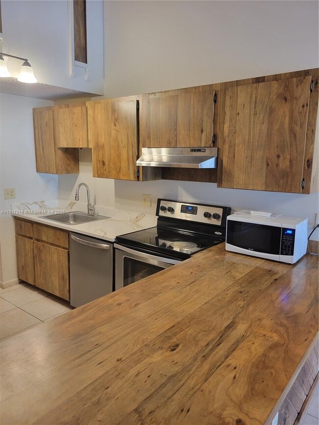 Photo - 6963 SW 40th St