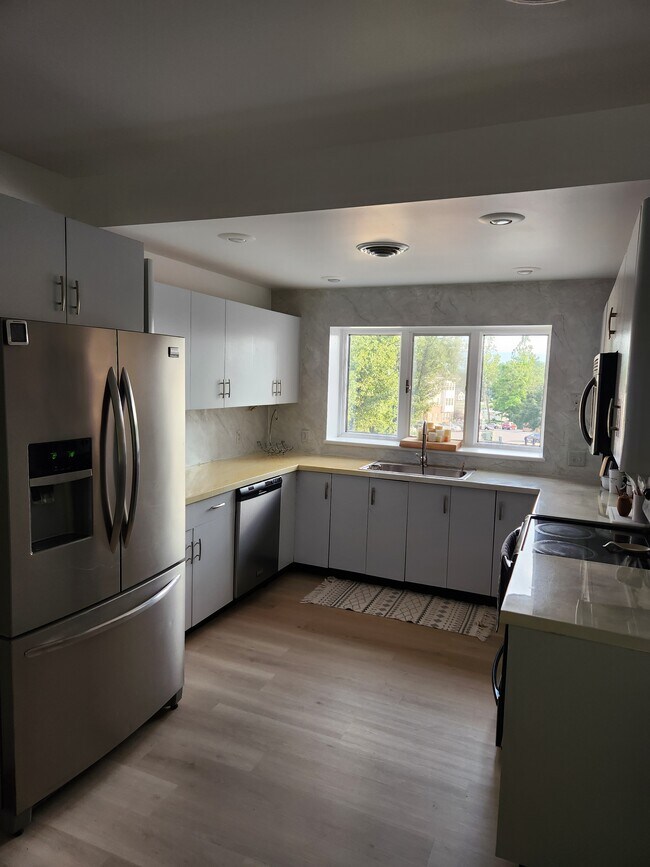 Photo - 2106 Northway Rd Unit Nursing student housing
