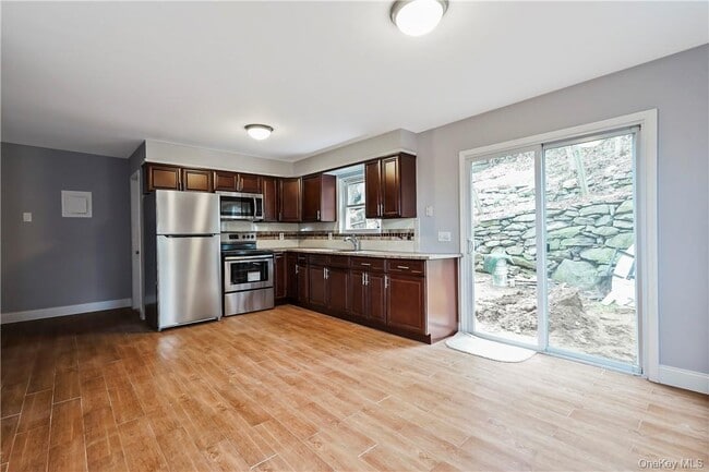 Photo - 30 Palisade St Unit 1S