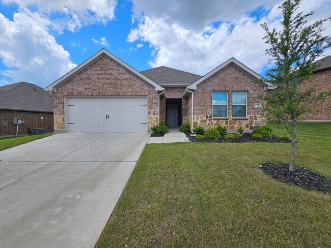 Beautiful 4-Bedroom Home in Lavon, TX – Co... - Beautiful 4-Bedroom Home in Lavon, TX – Co...