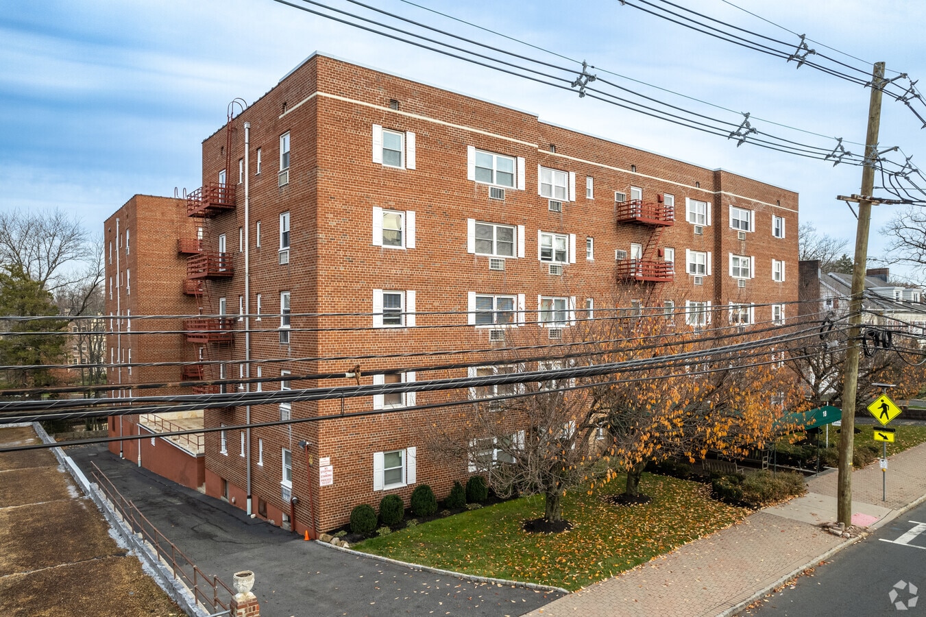 Cranford Towers Condominiums - Cranford Towers Condominiums