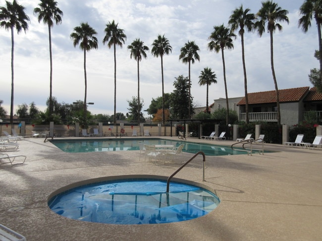 Photo - 8651 E Royal Palm Rd Unit 209