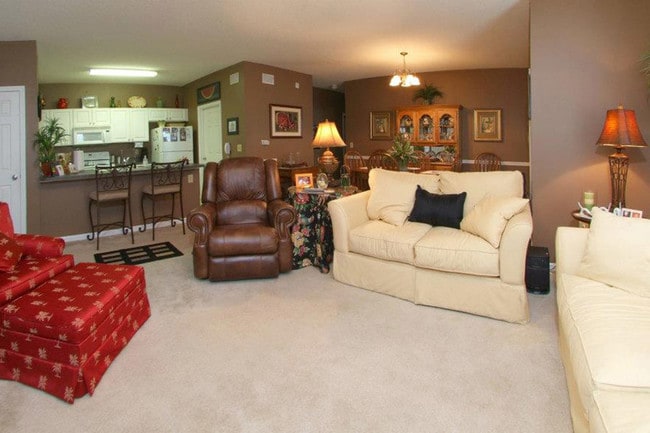 Greystone at Creekwood
