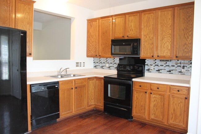 Photo - 2802 Gross Ave