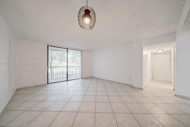 Building Photo - 8420 SW 133rd Avenue Rd Unit 224