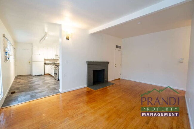 Photo - 2074 5th Avenue