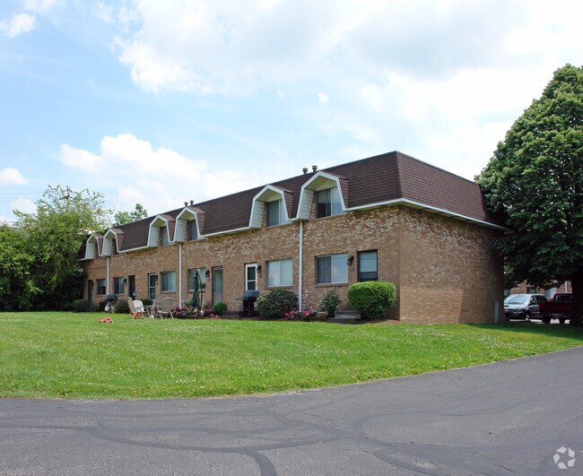 Photo - Tallmadge Towne Apartments