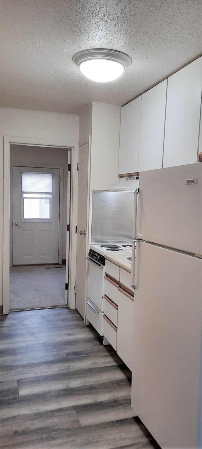 1-bed unit, kitchen area - Saracen Courts