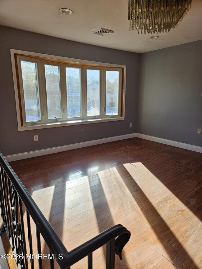 Photo - 118 Walnut Dr