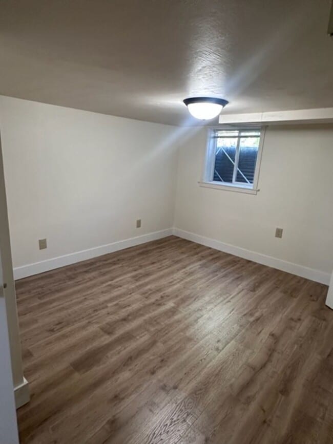 Photo - 516 S 11th Ave Unidad C/Basement