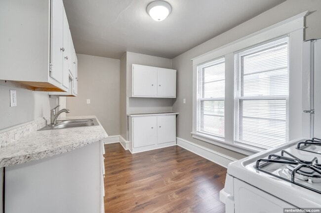 Photo - 328 Parkway Ave Unit 328A