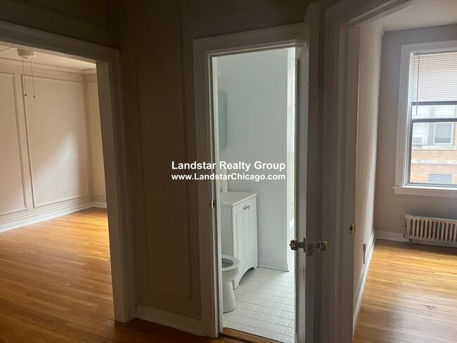 Photo - 1371 W Estes Ave Unit 2F