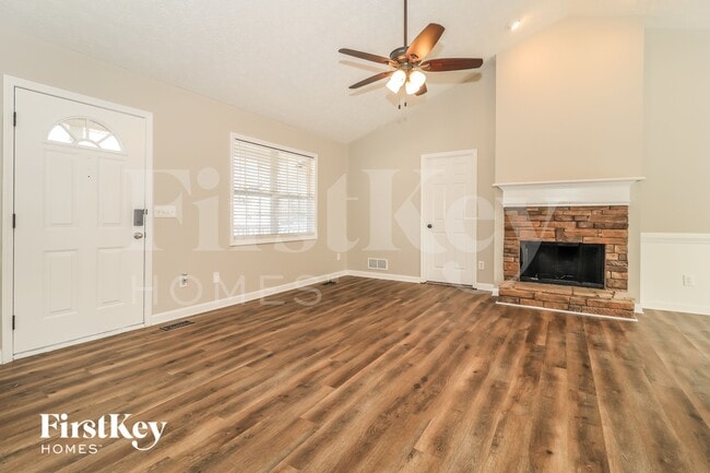 Photo - 333 Fairview Oak Pl