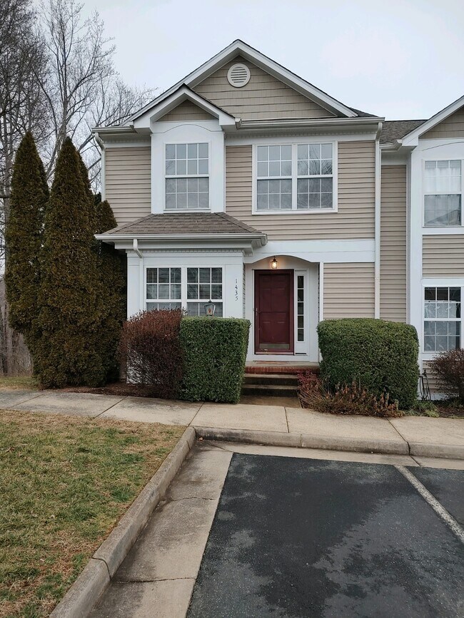 Photo - 1435 Glenside Green Ct