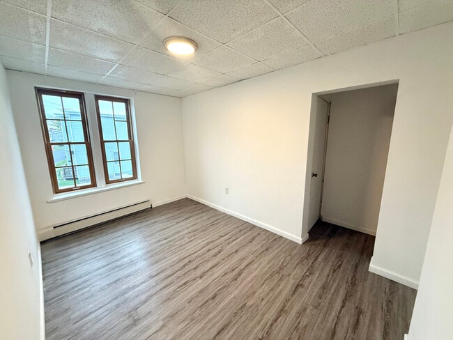 Photo - 86 Willow St Unidad 2FL